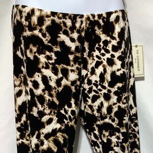 NWT-WOMENS ANIMAL LEOPARD PRINT LEGGINGS -SIZE M